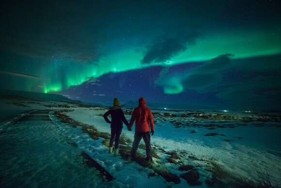 Combining the Northern Lights With Other Winter Activities. The Best Winter Vacation Destinations