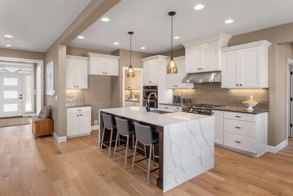 Mint Kitchen &amp; Bathroom Remodeling Contractors Creates Visually Stunning and Functional Spaces 