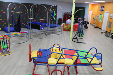 Kaleidoscope Family Gym Offers All-Day Fun for Families