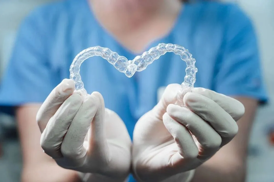 ClearWave Dental & Aesthetics Offers Premier Dental Implants