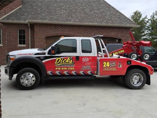 Dick's Towing Service Celebrates  48 Years of Providing Reliable  Towing in Findlay, Ohio