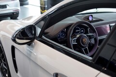 Specialist Porsche Parts Supplier, Design911 Explains the Insurance Considerations When Fitting Porsche Aftermarket Parts