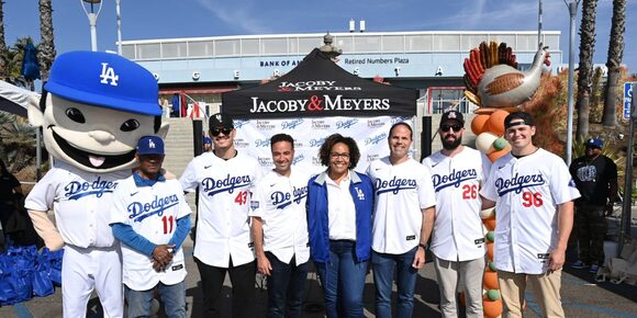 Jacoby &amp; Meyers Teams Up With the Los Angeles Dodgers to Provide Thanksgiving Meals to 2,000 Families