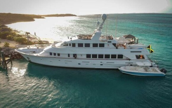 Yacht Charters Unlimited Enhances Caribbean Catamaran Charters with Modern Luxury Features