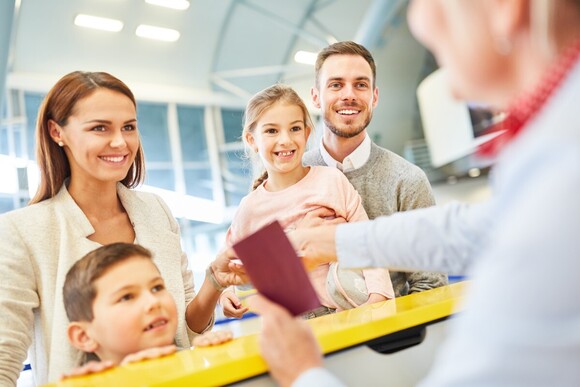 Baltic Travel Company Comments on the Benefits of Customised Travel and Hand-Prepared Documentation