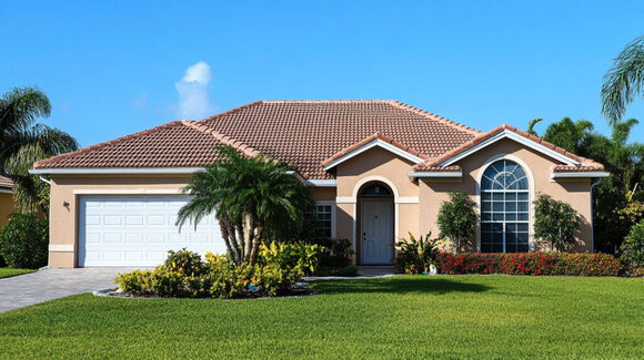 How Long Does a Roof Last in Florida? Brehm Roofing &amp; Restoration Answers Homeowners’ Top Question