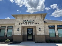 Razz Orthodontics Introduces Damon Ultima Braces for Faster, More Comfortable Smiles