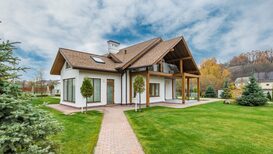 Top Realtor Katelyn Warren Expands Property Portfolio in Gatlinburg, TN