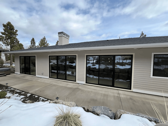 Glass Daddy Named Best Glass Company in Central Oregon — 2025 Award Winner