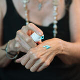 Skin Diva Labs Levels Up Skin Rejuvenation With a Blue Velvet Day/Night Mask