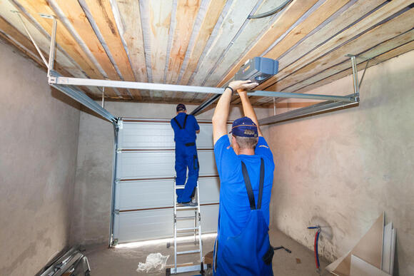 A&amp;E Emergency Garage Door Repair Kansas City Offers Custom Insulated Doors and Smart Openers