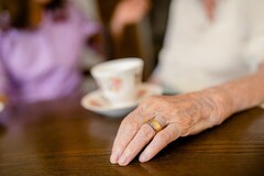 Guardian Angel Carers Celebrates Dual Win After Cardiff and Reading Franchises Named Top 20 Home Care Providers