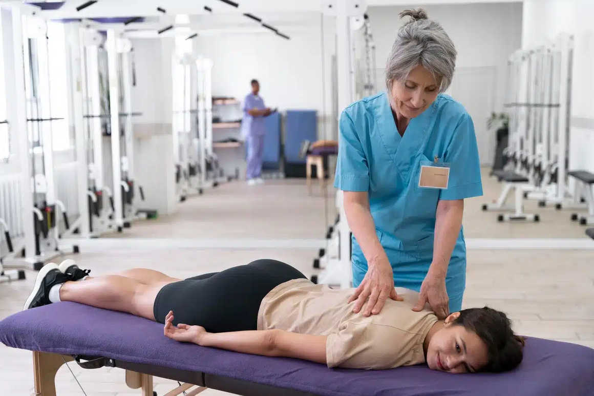 Clanahan Wellness Center Brings Spinal Decompression Therapy to Morton, IL