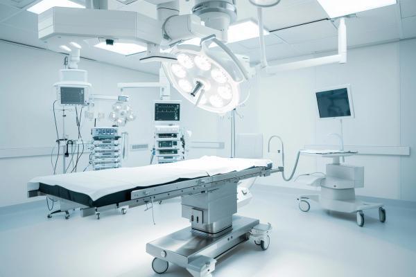 Dr. Sanjay Konakondla Drives  Global Innovation in Minimally Invasive Spine Surgery from New York