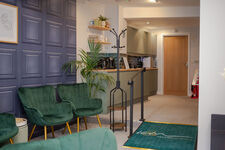 K&M Hearing Solutions  Unveils Hearing Assistive Glasses  That Redefine Sound and Style