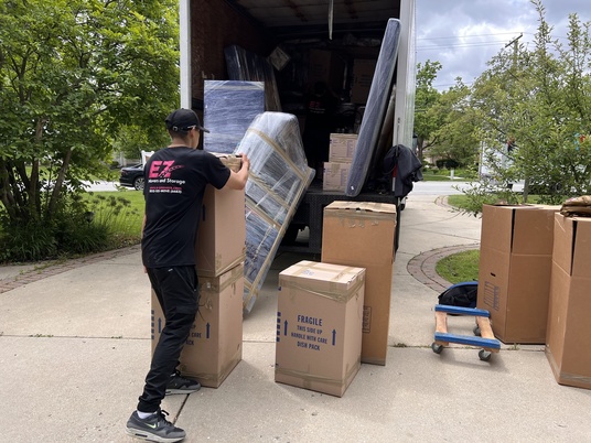 EZ Movers & Storage Expands Service Coverage to New Suburbs Across Chicagoland