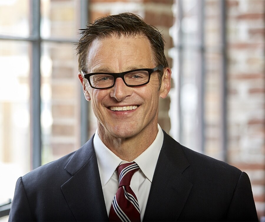 Missouri Injury Attorney James Roswold Honored with Best In Law Award