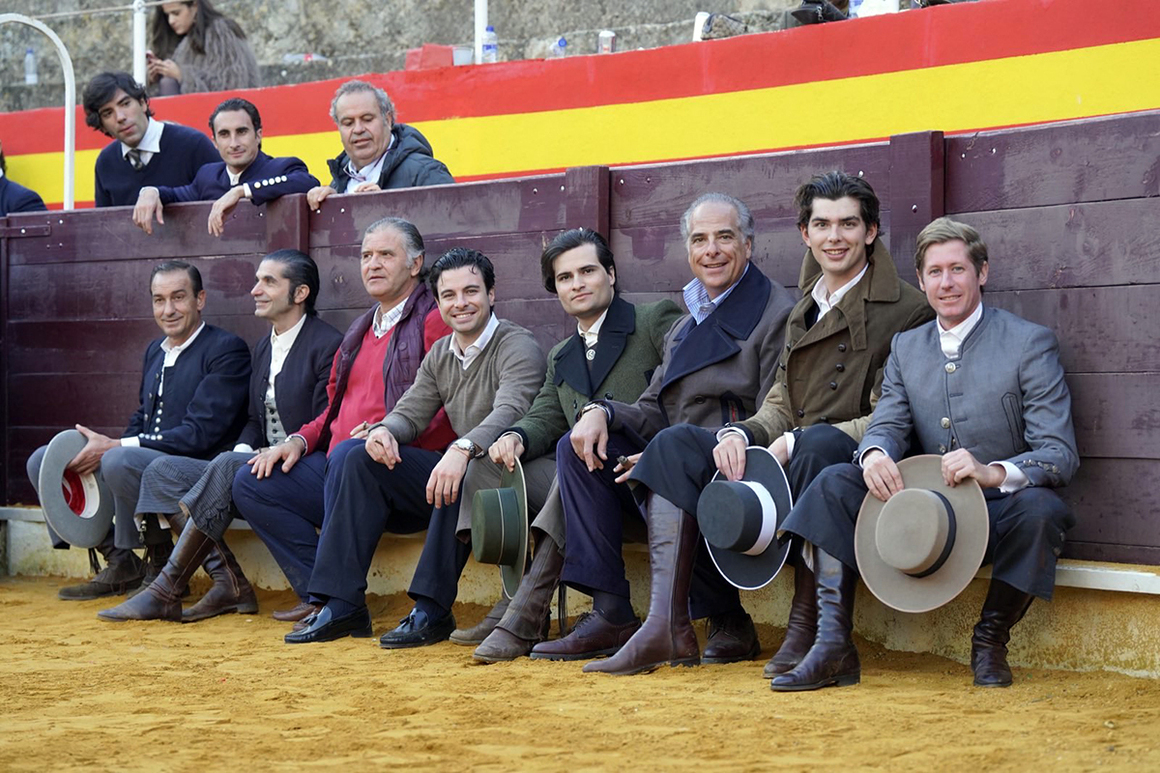 Manolo Sánchez, Javier Conde, Antonio Muñoz, Toñete Catalán, Adolfo Suárez, Francisco D’Agostino Casado, Francisco D'Agostino Vargas y Juan Toscano.