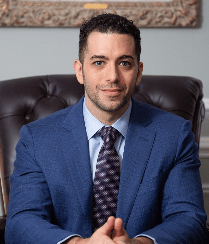 Dr. Moustafa Mourad of MouradNYC Shares Expert Advice on Collagen and Skin Health in Healthline Feature