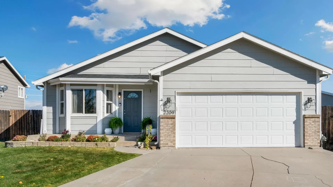 KSE Garage Door Services Now Provides Garage Door Opener Repair and Replacement Across Massachusetts 