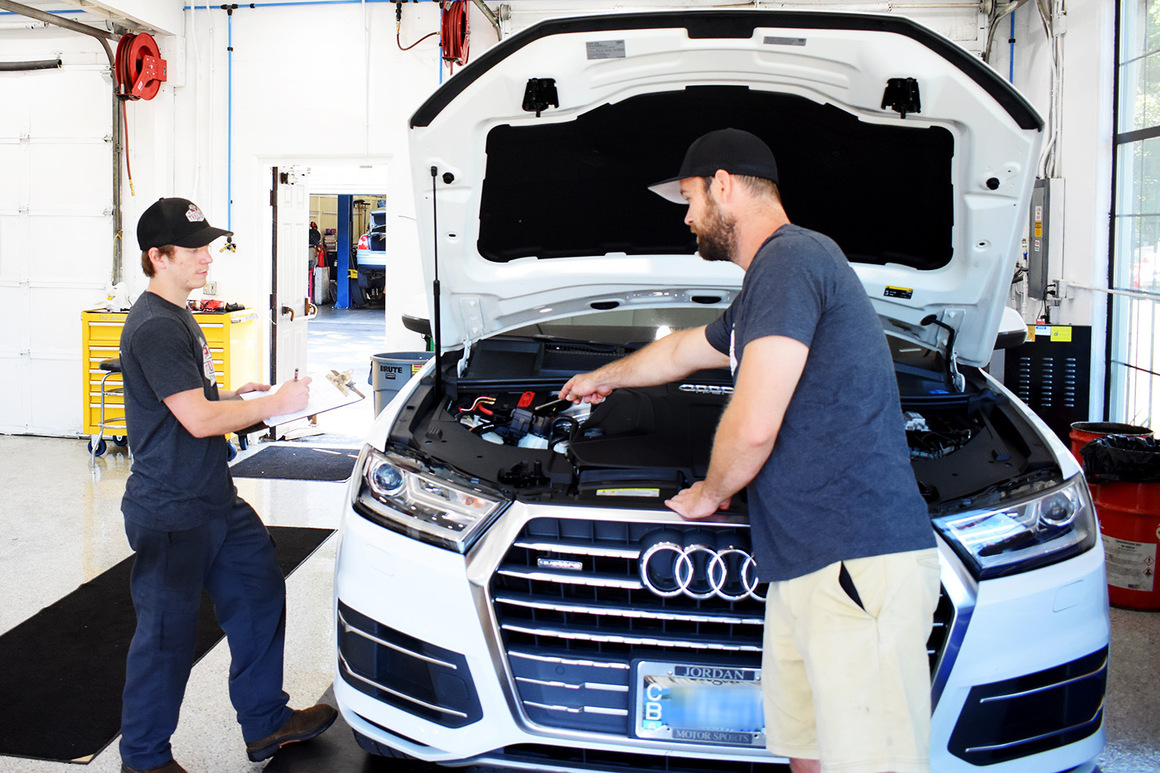 Trafton's Foreign Auto Addresses Ongoing Porsche Repair Needs in Portland