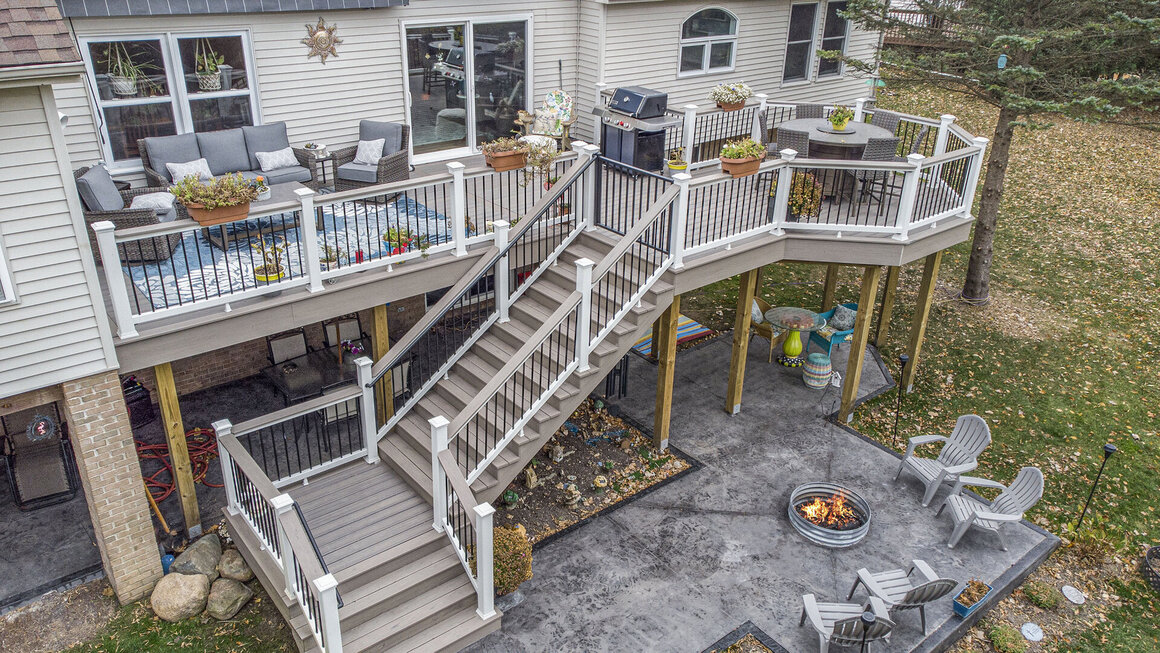 Custom Deck Creations Enables Michigan Homeowners to Build Composite Decks During Winter Months