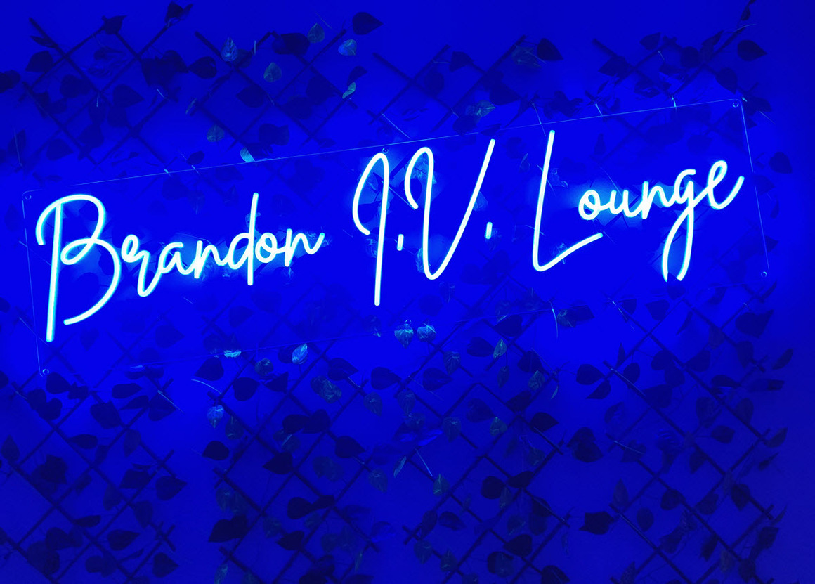 Brandon IV Lounge Stays Open Through SR 60/S Moon Ave Construction, Adds Weekday Happy Hour Pricing