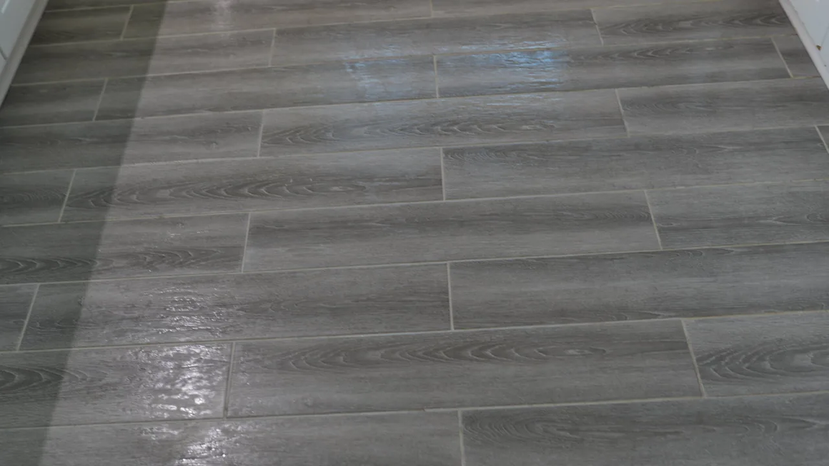 Excel Floor Care Helps East Valley Homeowners Assess Tile and Grout Cleaning Before Floor Replacement